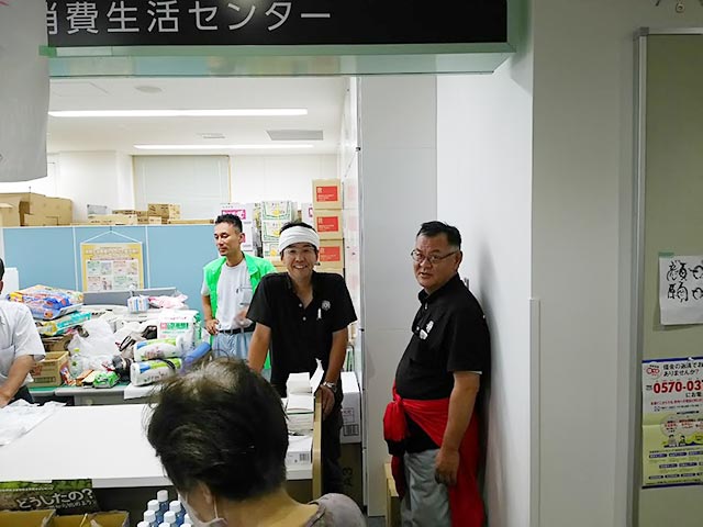 みやじま謙の常総水害支援時の写真、茨城県かすみがうら市の市長選挙に立候補を表明しました。